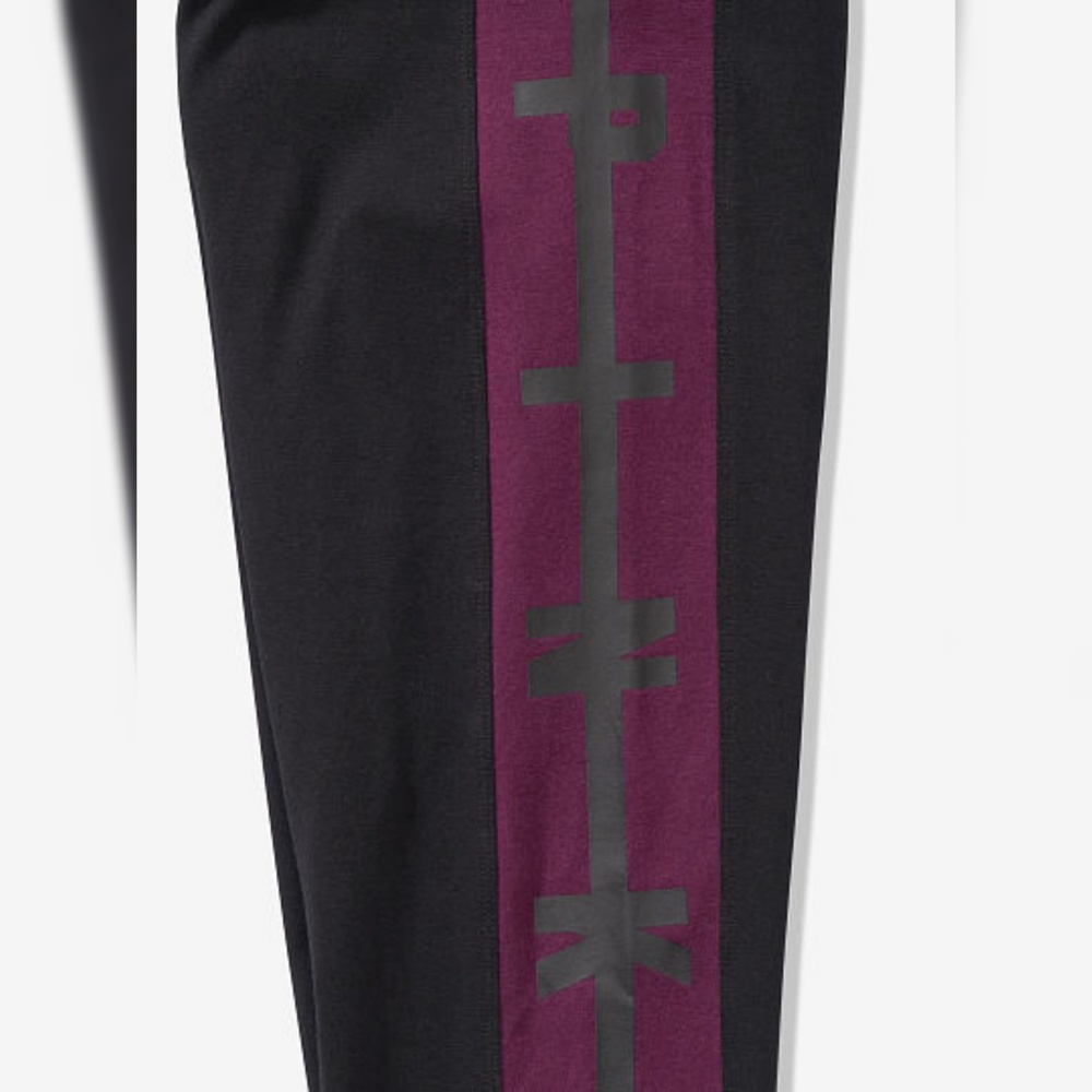 ❌SOLD ❌VS Pink leggings - Picture 2 of 3